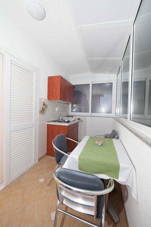 Apartments Saric Baska Voda Luaran gambar