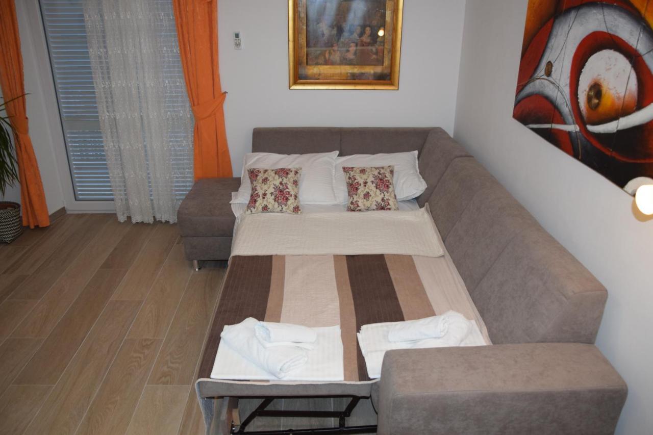 Apartments Saric Baska Voda Luaran gambar