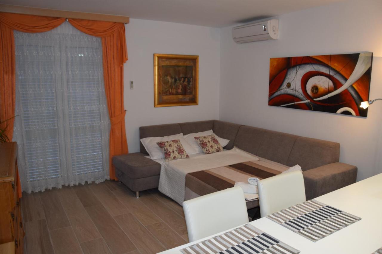 Apartments Saric Baska Voda Luaran gambar